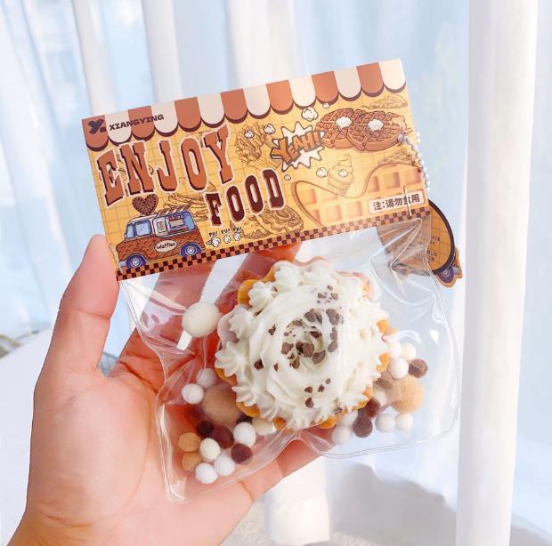 Cake Squishy Keychain